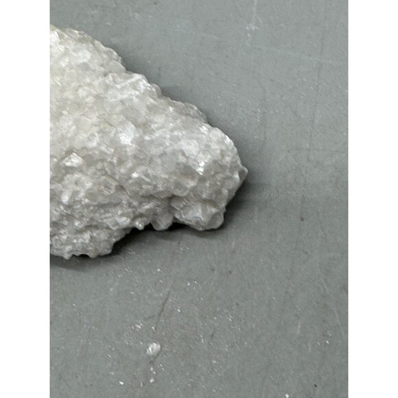 White Quartz Crystal Cluster Mineral Specimen For Collectors Or Decor READ - Picture 7 of 10